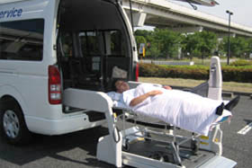 スロープ搭載車